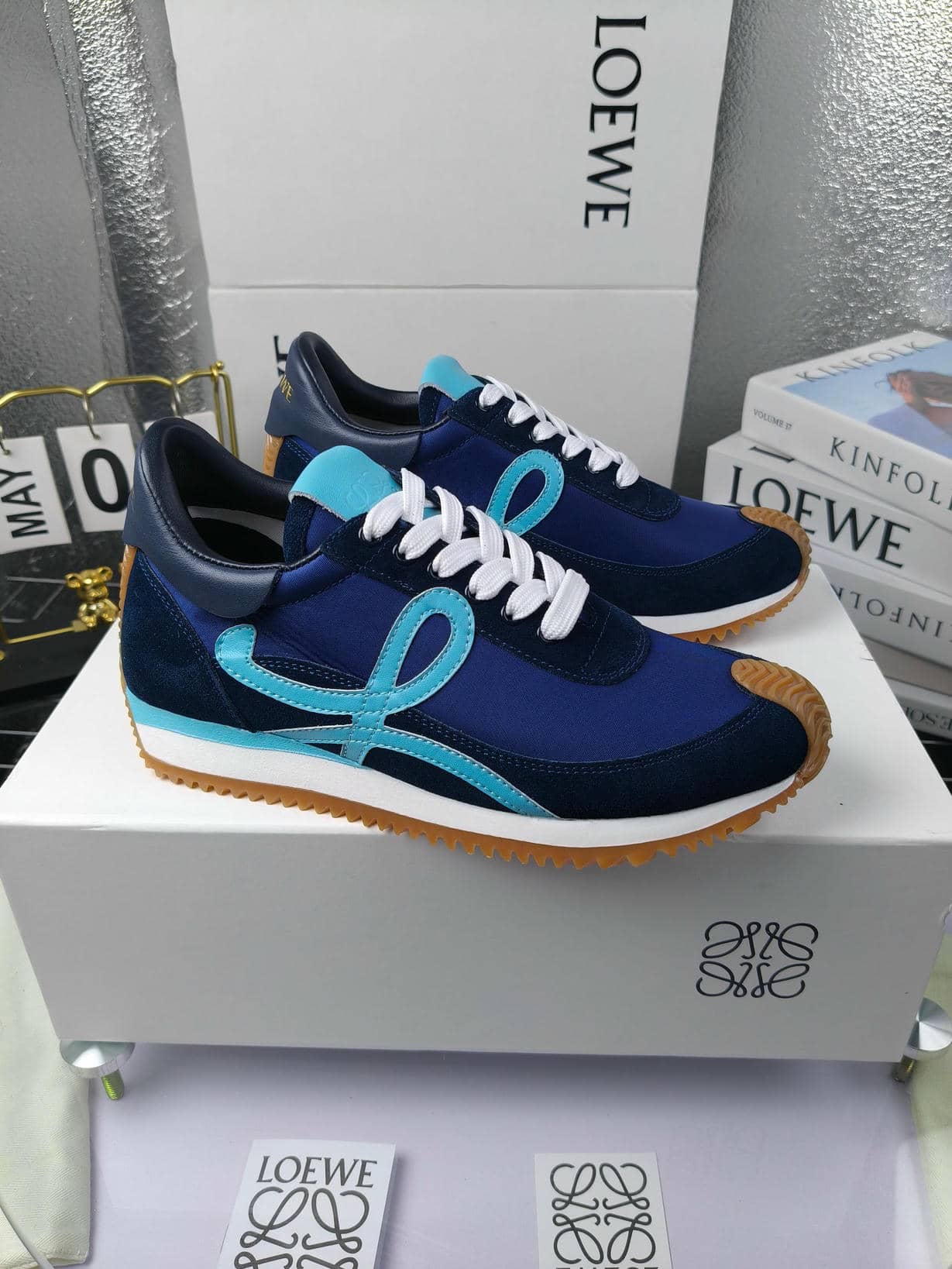 Loewe Classic Sneaker-002